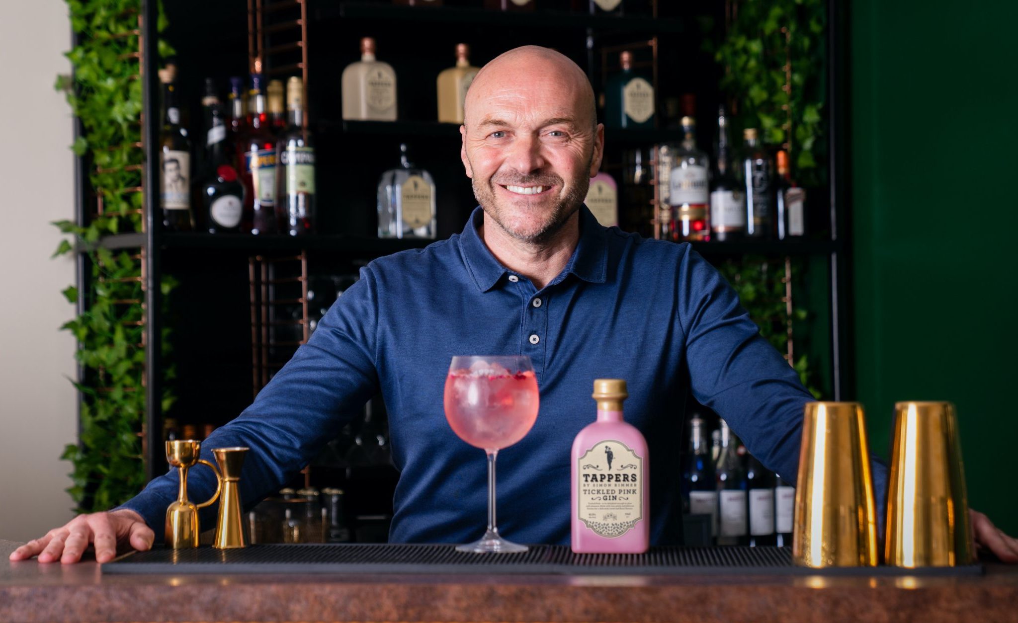 Simon Rimmer Beer Tappers Gin collaborates with Simon Rimmer to launch Tickled Pink Gin ...